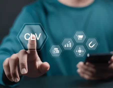 ارزش طول عمر مشتری (CLV)